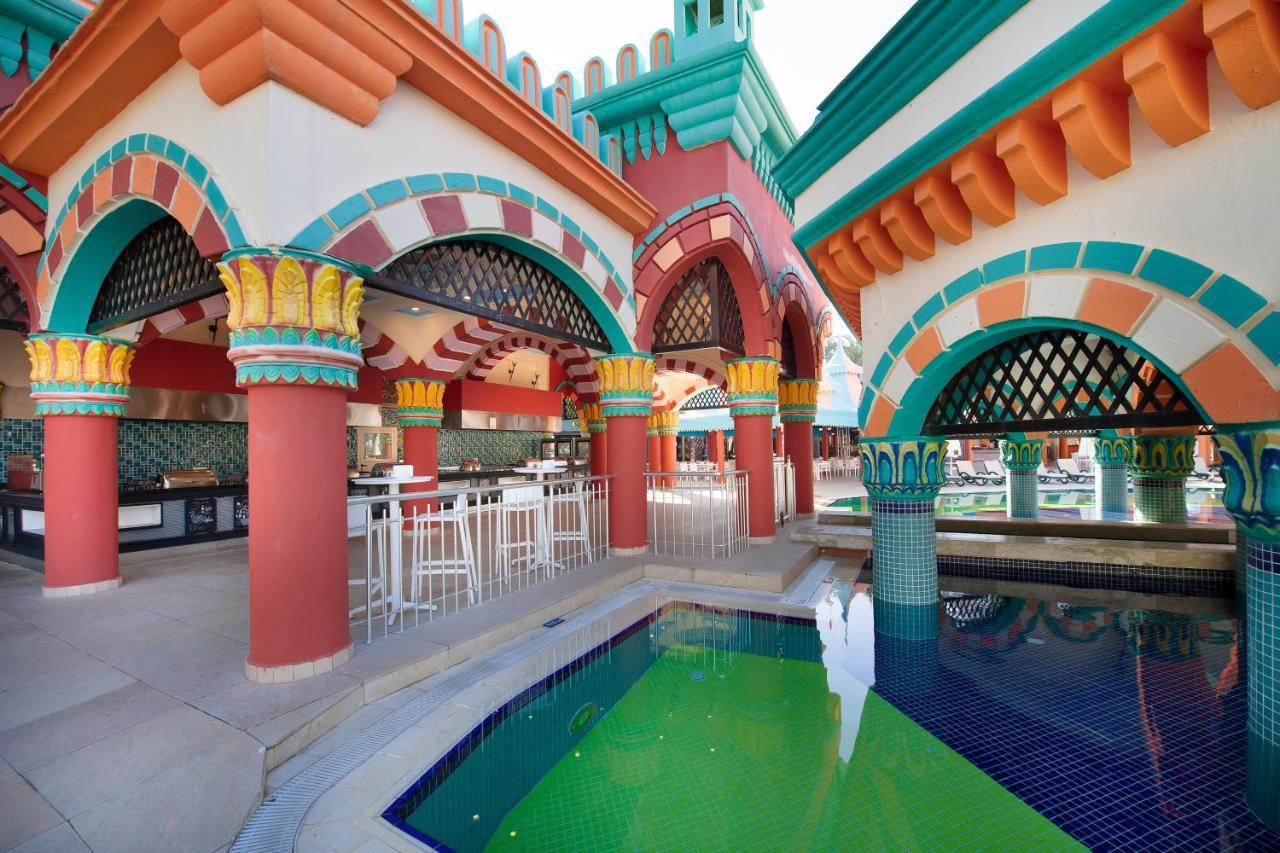Kamelya Aishen Club & Aqua Ultra All Inclusive Kids Concept Side Exterior foto The Dolphin Cove