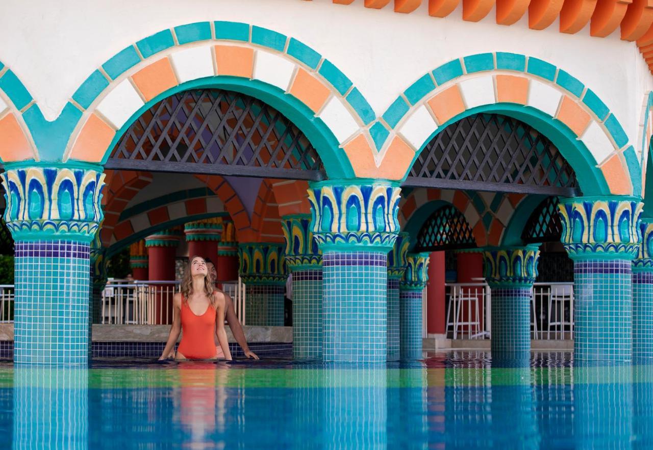 Kamelya Aishen Club & Aqua Ultra All Inclusive Kids Concept Side Exterior foto The swimming pool at the hotel